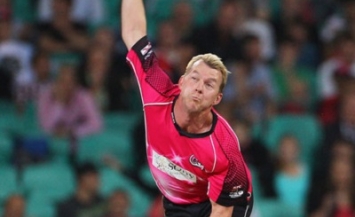 Brett Lee - Supreme bowler of Sydney Sixers