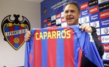 Will Caparrós be able to rally the troops and led his side to victory after two consecutive defeats?