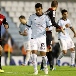 Falqué and Rafinha at the team's warm up at Los Balaídos