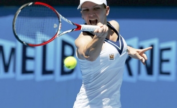 Simona Halep faces Zarina Diyas on the day 6 of Australian Open Championship.