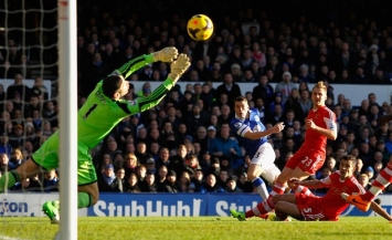 Everton need all 3 points against Southampton