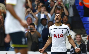 Will Chadli continue his goal scoring streak against Liverpool?