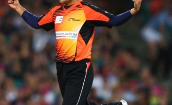 Yasir Arafat - Top calss bowler of Perth Scorchers
