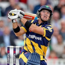 Colin Ingram 96 off 62 for Glamorgan