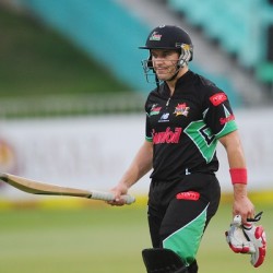 Morne van Wyk Leading Dolphins from the front