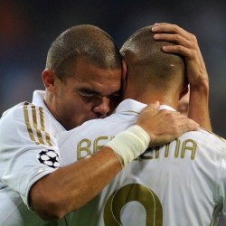Will Real Madrid impose to PSG their first defeat of the season?