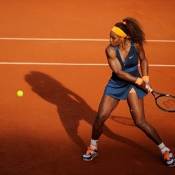 Serena should easily beat her opponent