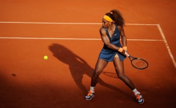 Serena should easily beat her opponent