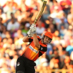 Shaun Marsh 47 for Perth Scorchers