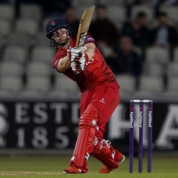 Steven Croft 70 off 39 for Lancashire