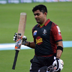 Umar Akmal 93 off 40 mere balls